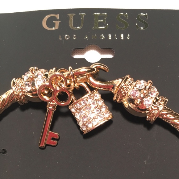 3/$30! 2 GUESS Bracelets Lock & Key Gold Tones - Picture 8 of 8